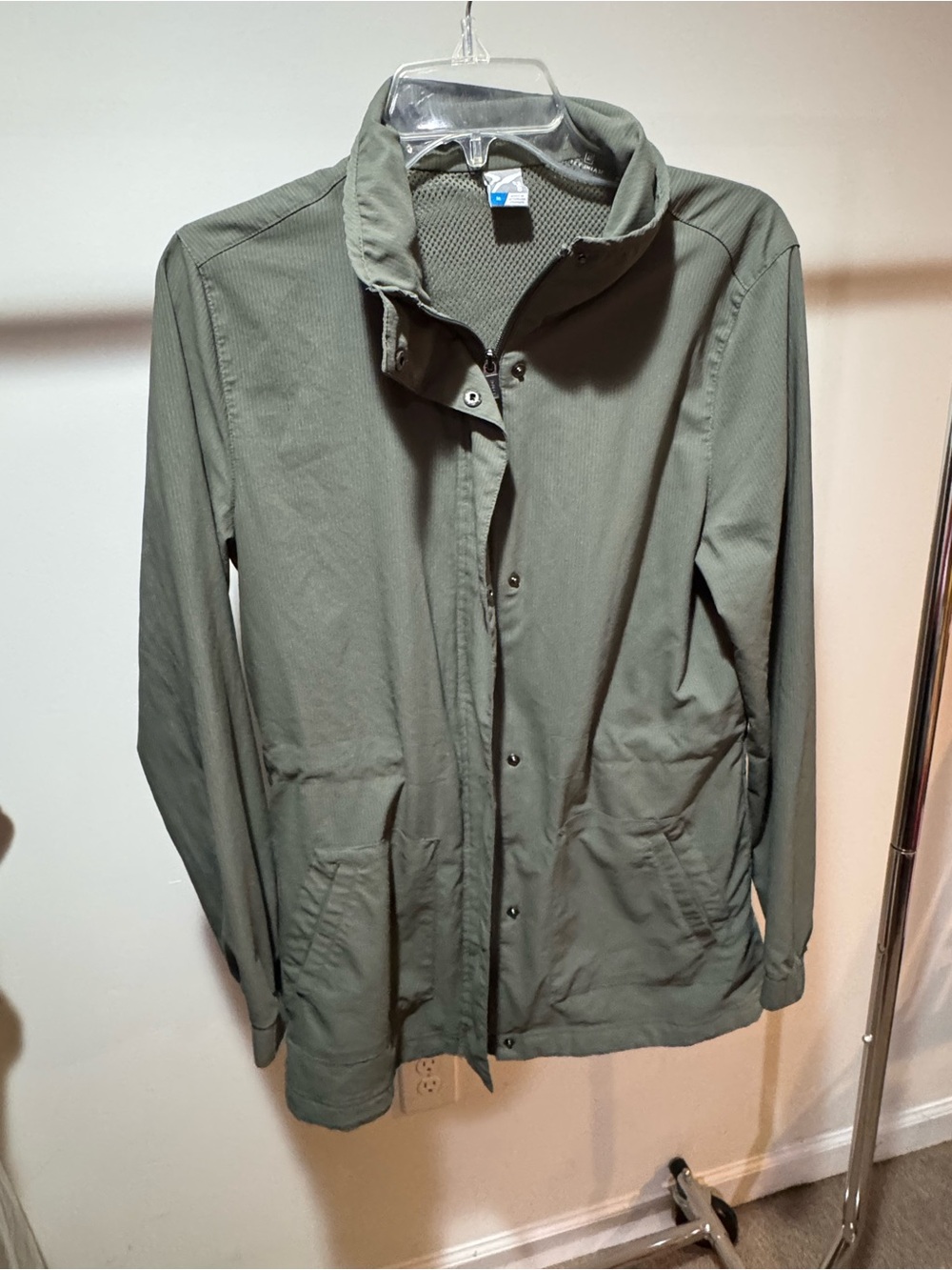 Old Navy Women's Olive Green Windbreaker Jacket